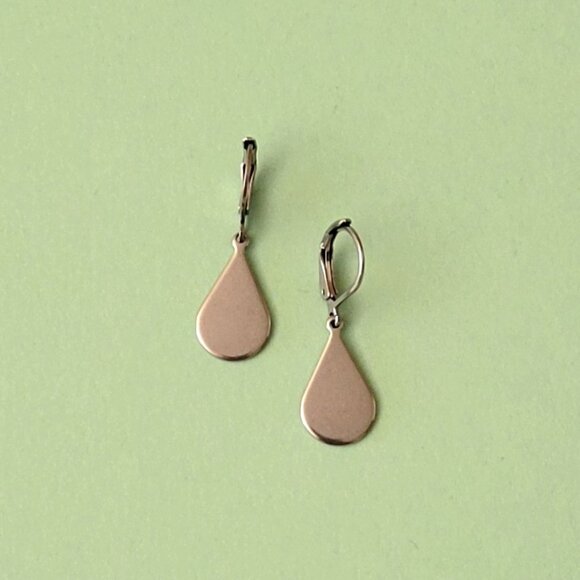 TEARDROP Stainless Steel Lever Back Earrings Minimalist - Picture 7 of 8